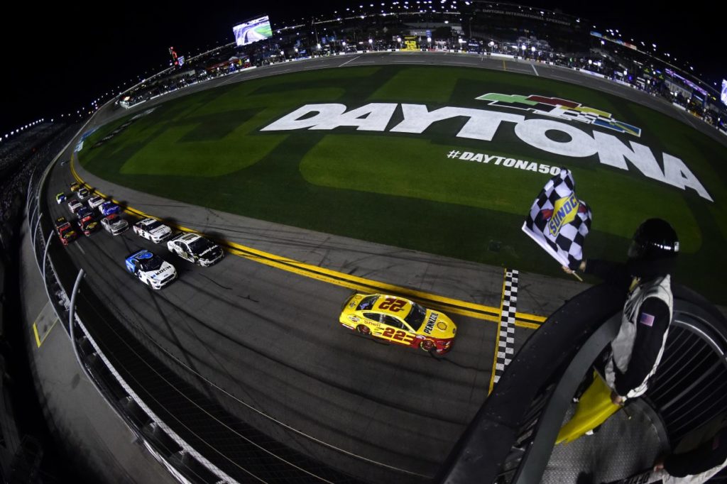 NASCAR | Logano e Byron vincono i Duel a Daytona 1 NASCAR | Logano e Byron vincono i Duel a Daytona 1