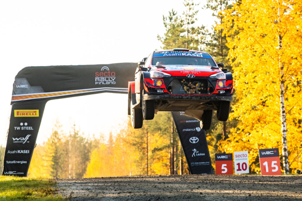 WRC | Rally di Finlandia 2021, Breen (Hyundai): "Tre podi di fila, stento a crederci"