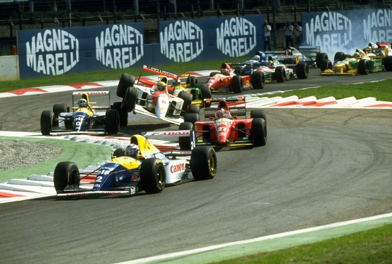 Jean Alesi, la bandiera e la "Monza rossa" del 1993