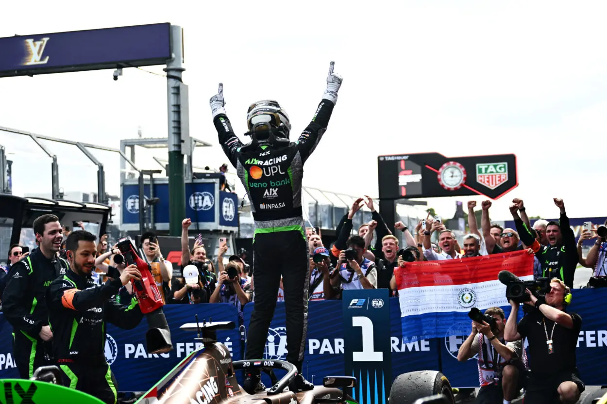 F2 | GP Australia 2025: Joshua Durksen si aggiudica una Sprint Race piena di safety car. Fornaroli secondo!